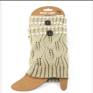 ♥️3/$15 Boot toppers new